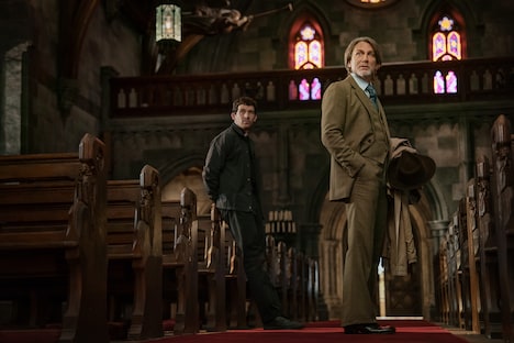 「ナイブズ・アウト: ウェイク・アップ・デッドマン」場面写真 Courtesy of Netflix