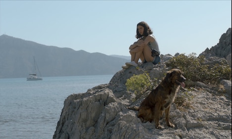 「ウォーター・サーフィス」場面写真 ©︎ Periferi Film