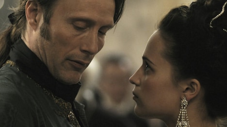 「ロイヤル・アフェア 愛と欲望の王宮」場面写真