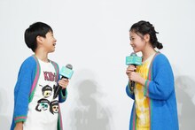 左から嶋田鉄太、瑠璃