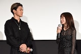 左から眞栄田郷敦、橋本環奈