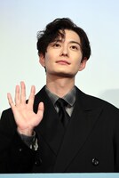 「アフター・ザ・クエイク」舞台挨拶付きプレミア上映より、岡田将生