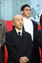 手前から塚本晋也、木幡竜