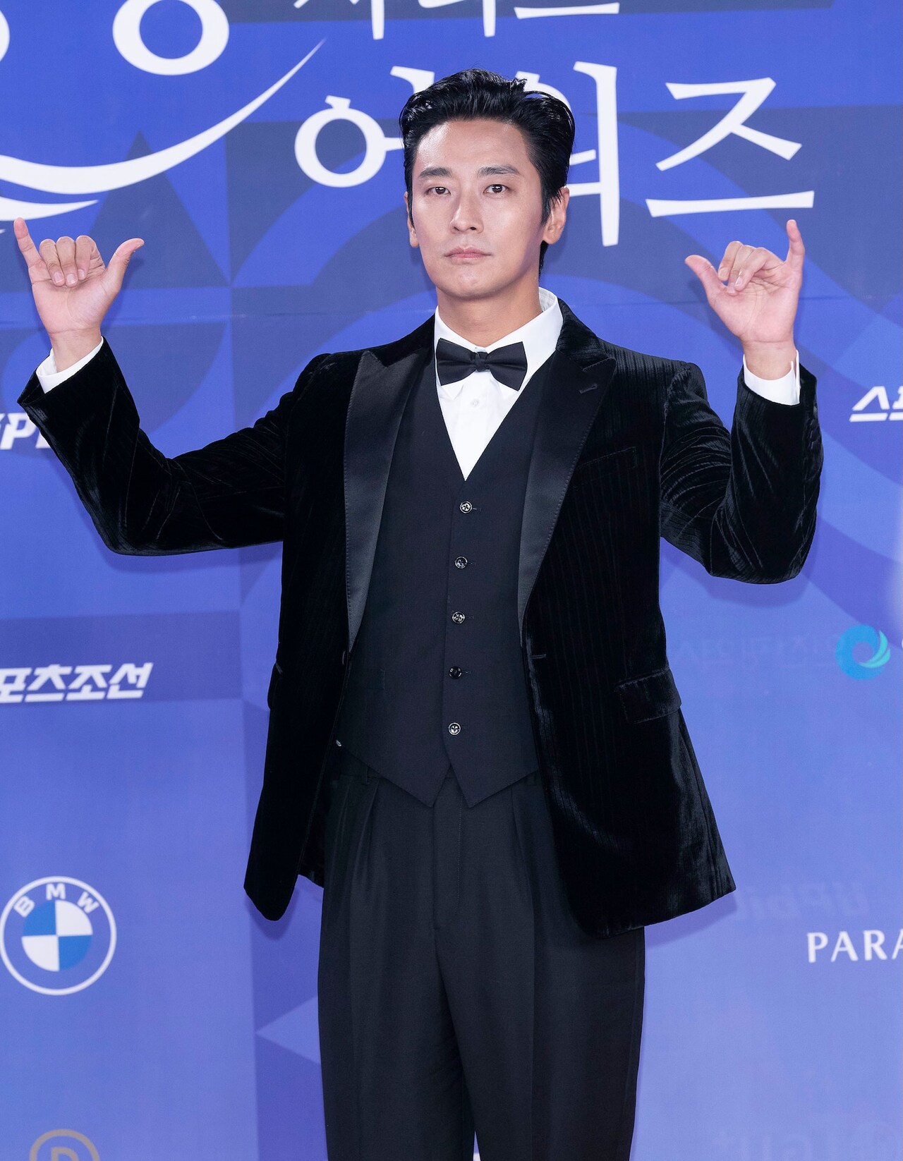 チュ・ジフンに沼落ちしたい！「トラウマコード」破天荒な天才外科医役で世界を驚かせたイケオジ俳優