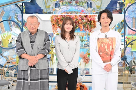 「A-Studio+」9月12日放送回の様子。左から笑福亭鶴瓶、有村架純、藤ヶ谷太輔