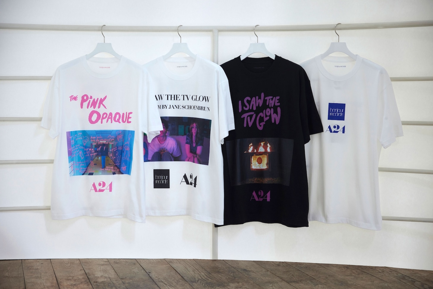 A24 for bonjour records「I Saw The TV Glow」Exclusive T-shirtのイメージ