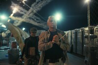 「ワン・バトル・アフター・アナザー」場面写真