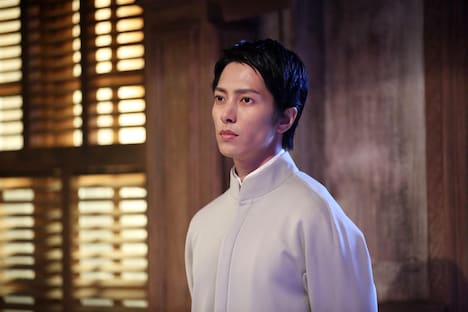 映画「サイバー・ミッション」より、山下智久演じるサイバーテロリストのボス・モリタケシ