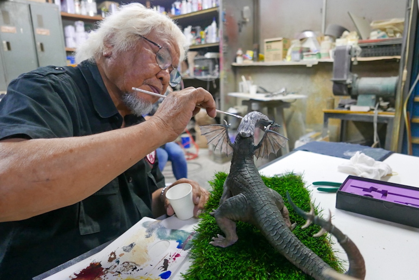 「怪獣と老人」場面写真