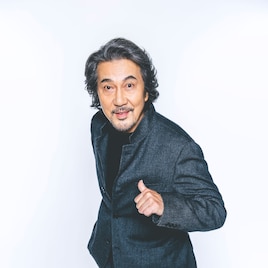宮藤官九郎のNetflix新作で、役所広司が承認欲求の強い舞台俳優に「俺のこと、なんか言ってた?」