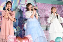 左から松岡美里、髙橋ミナミ、南條愛乃