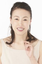 広岡由里子