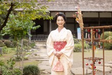 連続テレビ小説「風、薫る」撮影現場より、一ノ瀬りん役の見上愛