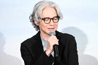 実写映画「秒速5センチメートル」舞台挨拶に登壇した吉岡秀隆