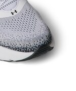 UNDER ARMOURのUA Infiniteモデル