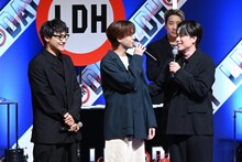 左から小森隼、中島颯太、EXILE TETSUYA