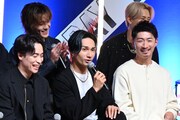 前列左からEXILE TETSUYA、橘ケンチ、EXILE MAKIDAI