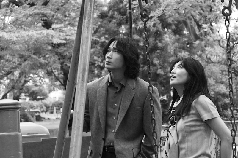 「星と月は天の穴」場面写真