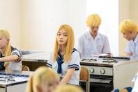 「金髪」場面写真