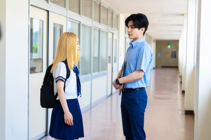 「金髪」場面写真