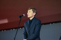 第30回釜山国際映画祭にて、「盤上の向日葵」ワールドプレミアに登壇した熊澤尚人