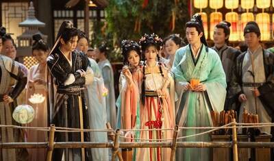 中国ドラマ「永夜星河」では、メインキャスト4人が演じた“竹林四侠”が高い人気を誇り、4人が離島でさまざまなミッションに挑戦する2泊3日のバラエティ番組が急遽配信された