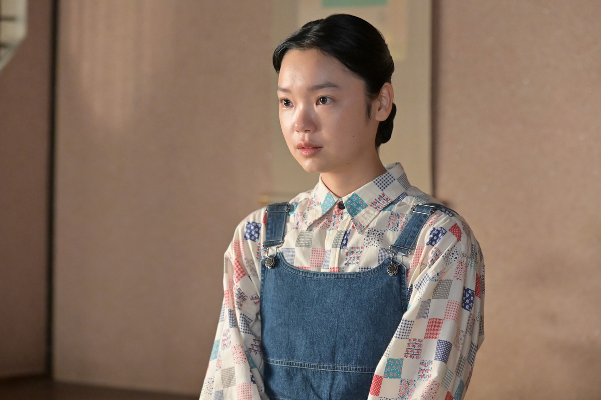 連続テレビ小説「あんぱん」特別編 スピンオフドラマ第3回「受け継ぐもの」の場面写真。古川琴音演じる中尾星子