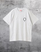 チェンソーマン モチーフ ショート スリーブ Tシャツ 表（税込6600円 / アッシュ / XS、S、M、L、XL）