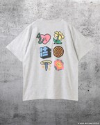 チェンソーマン モチーフ ショート スリーブ Tシャツ 裏（税込6600円 / アッシュ / XS、S、M、L、XL）