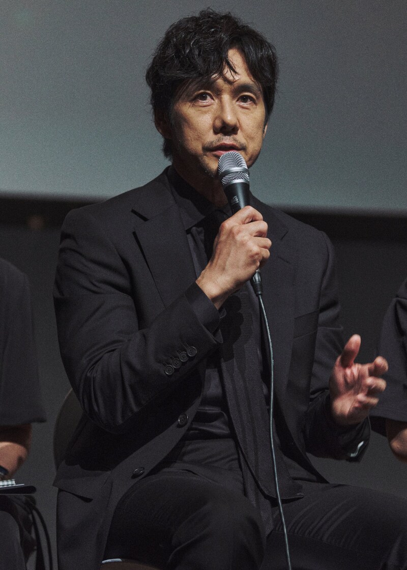 第30回釜山国際映画祭にて、「Dear Stranger/ディア・ストレンジャー」の舞台挨拶に登壇した西島秀俊