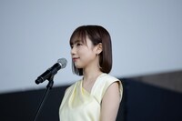 第30回釜山国際映画祭にて、「恋愛裁判」野外グリーティングに参加した齊藤京子