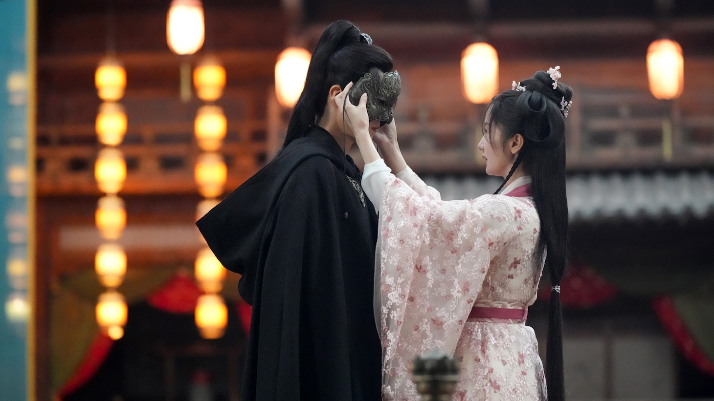 「長楽曲～白い愛、黒い罪～」場面写真