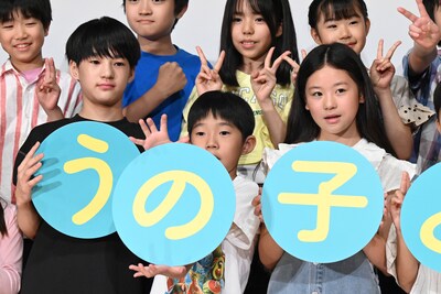 「ふつうの子ども」公開記念特別授業イベントの様子。手前左から味元耀大、嶋田鉄太、瑠璃