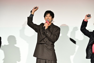 “10秒体感チャレンジ”に挑む松坂桃李。結果は「9秒68」