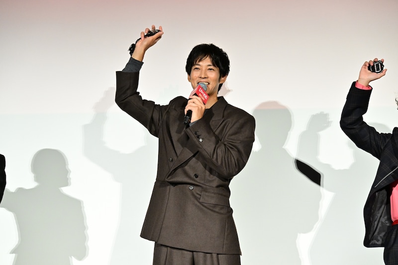 “10秒体感チャレンジ”に挑む松坂桃李。結果は「9秒68」