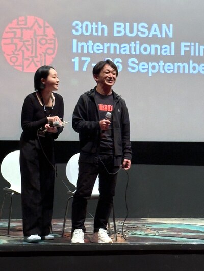 第30回釜山国際映画祭「The Furious」公式上映に出席した監督の谷垣健治