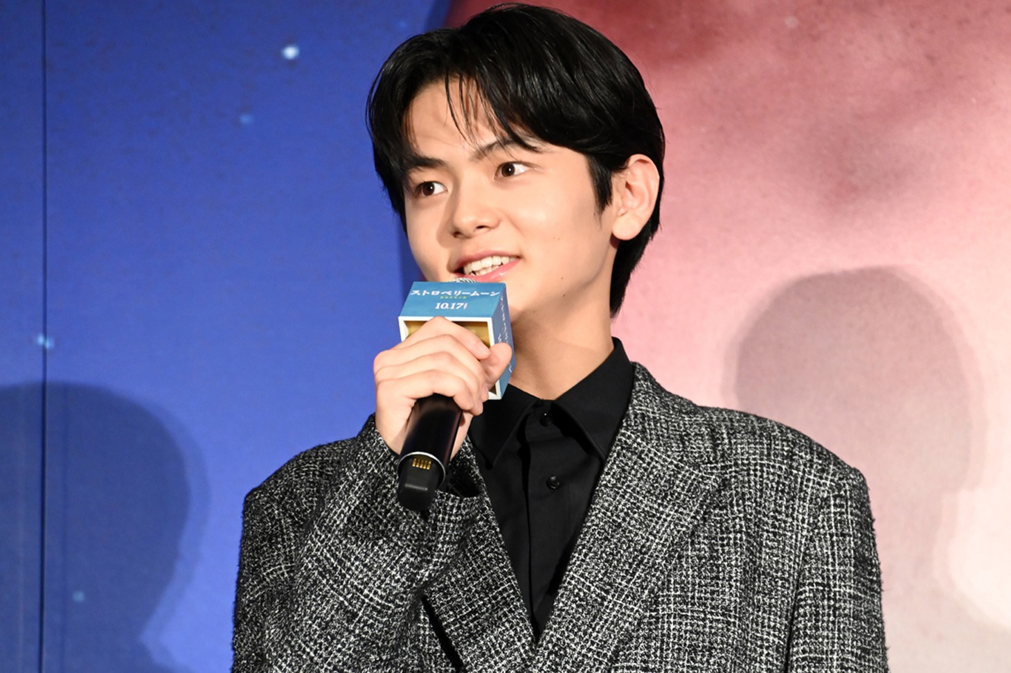 映画「ストロベリームーン 余命半年の恋」完成披露試写会に登壇した齋藤潤