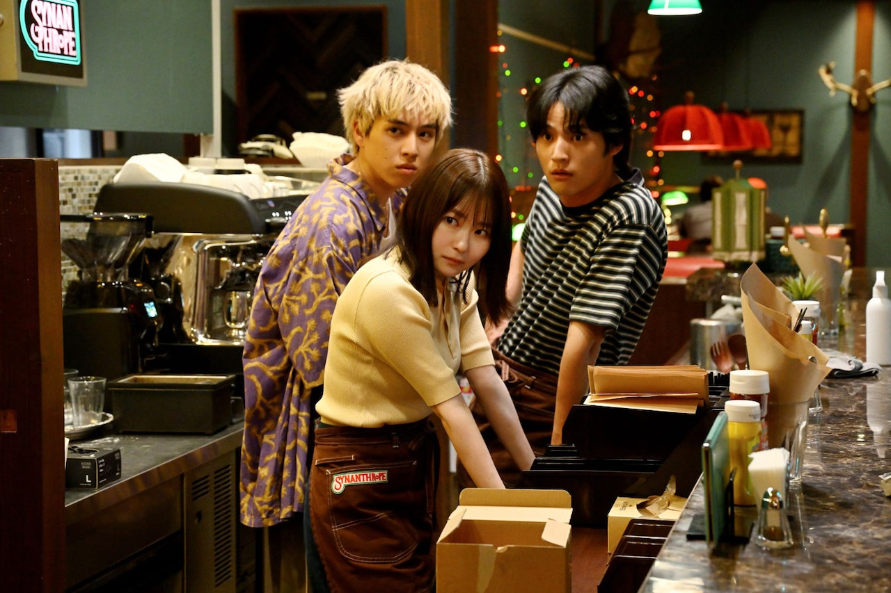 水上恒司が強盗と揉み合う「シナントロープ」新映像、オープニングテーマは柴田聡子ら