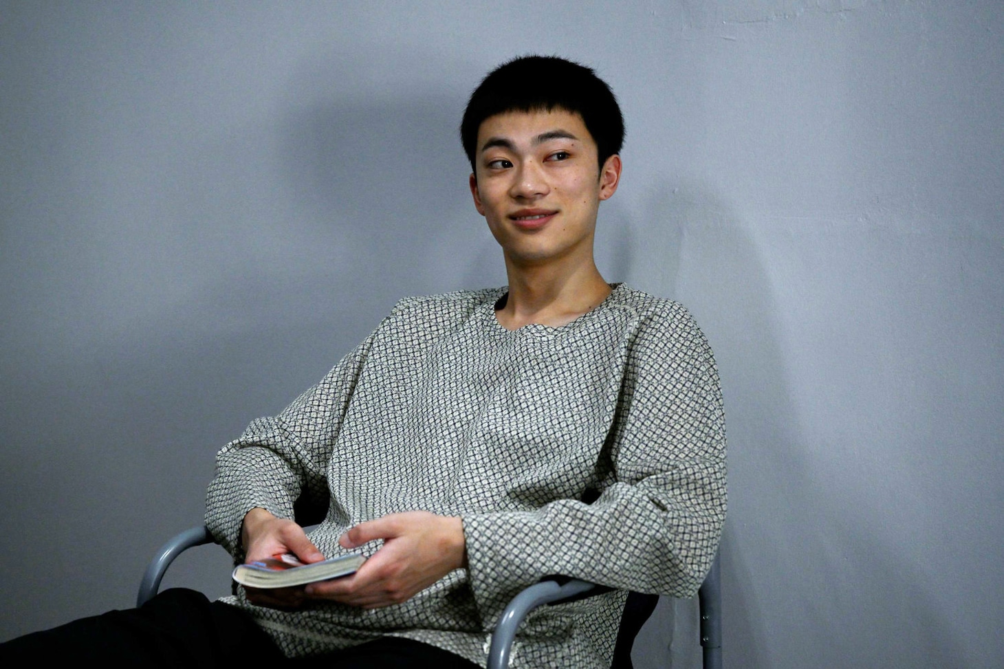 「シナントロープ」に出演する栗原颯人