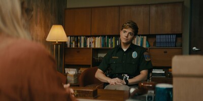 Netflixシリーズ「背反の町」場面写真