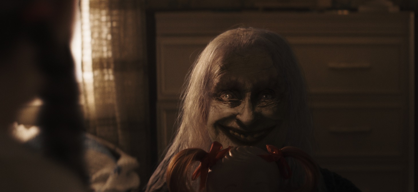 「死霊館 最後の儀式」場面写真