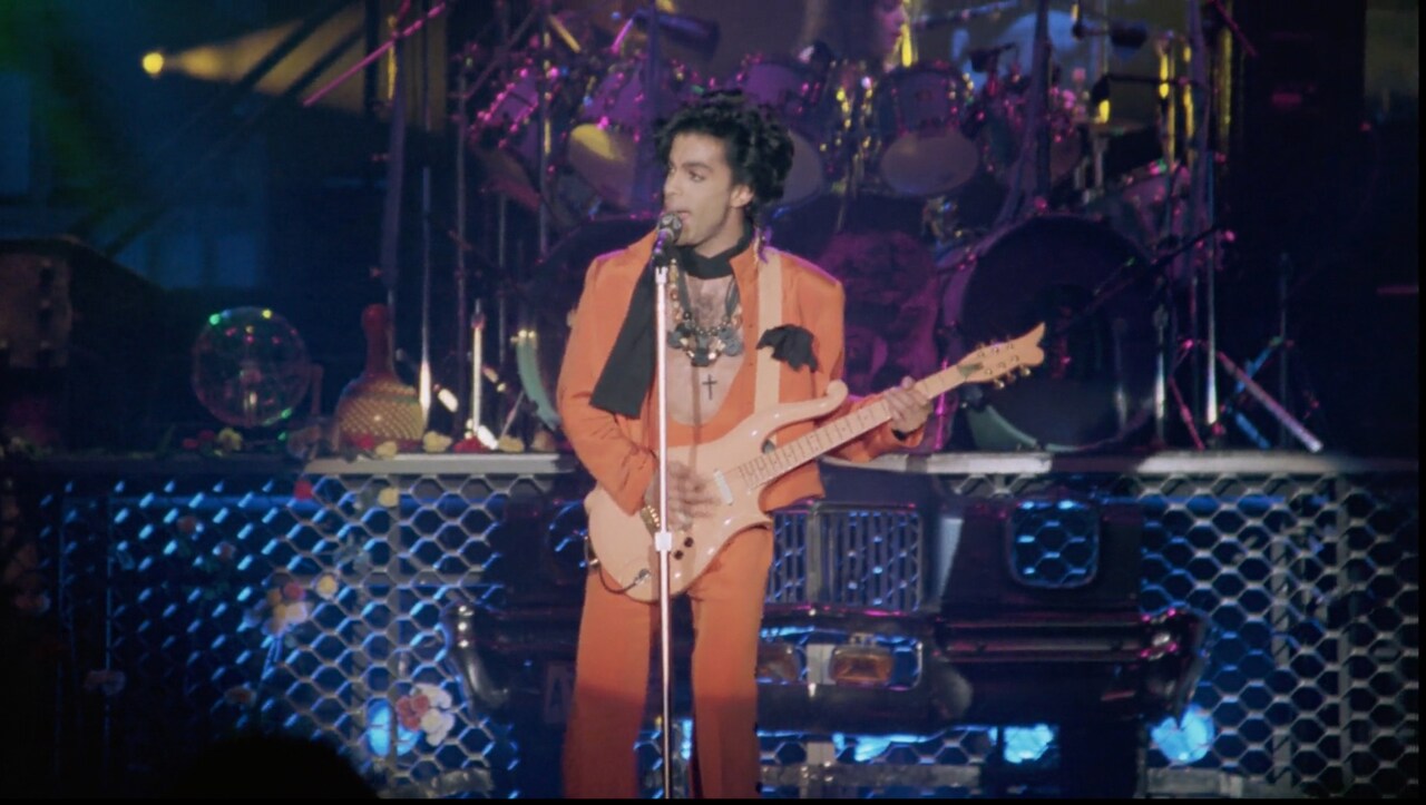 プリンスのライブ映画「サイン・オブ・ザ・タイムズ」全国のIMAXシアターで上映決定