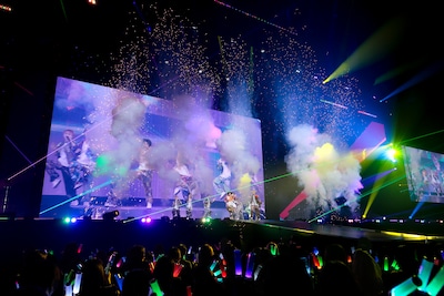 「超特急 The Movie RE:VE」場面写真