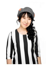 ドラマ「終活シェアハウス」で、仕事一筋で独身を貫いた元教員の厚子を演じる室井滋