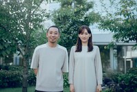 映画「箱の中の羊」で主演を務める千鳥の大悟（左）と綾瀬はるか（右）©2026「箱の中の羊」製作委員会