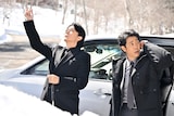 「映画ラストマン -FIRST LOVE-」新場面写真。福山雅治演じる皆実広見(左)、大泉洋演じる護道心太朗(右)