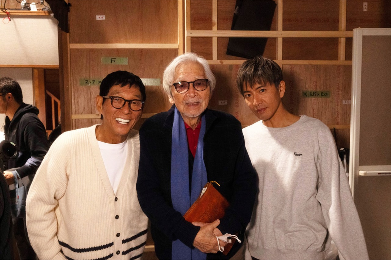 左から明石家さんま、山田洋次、木村拓哉