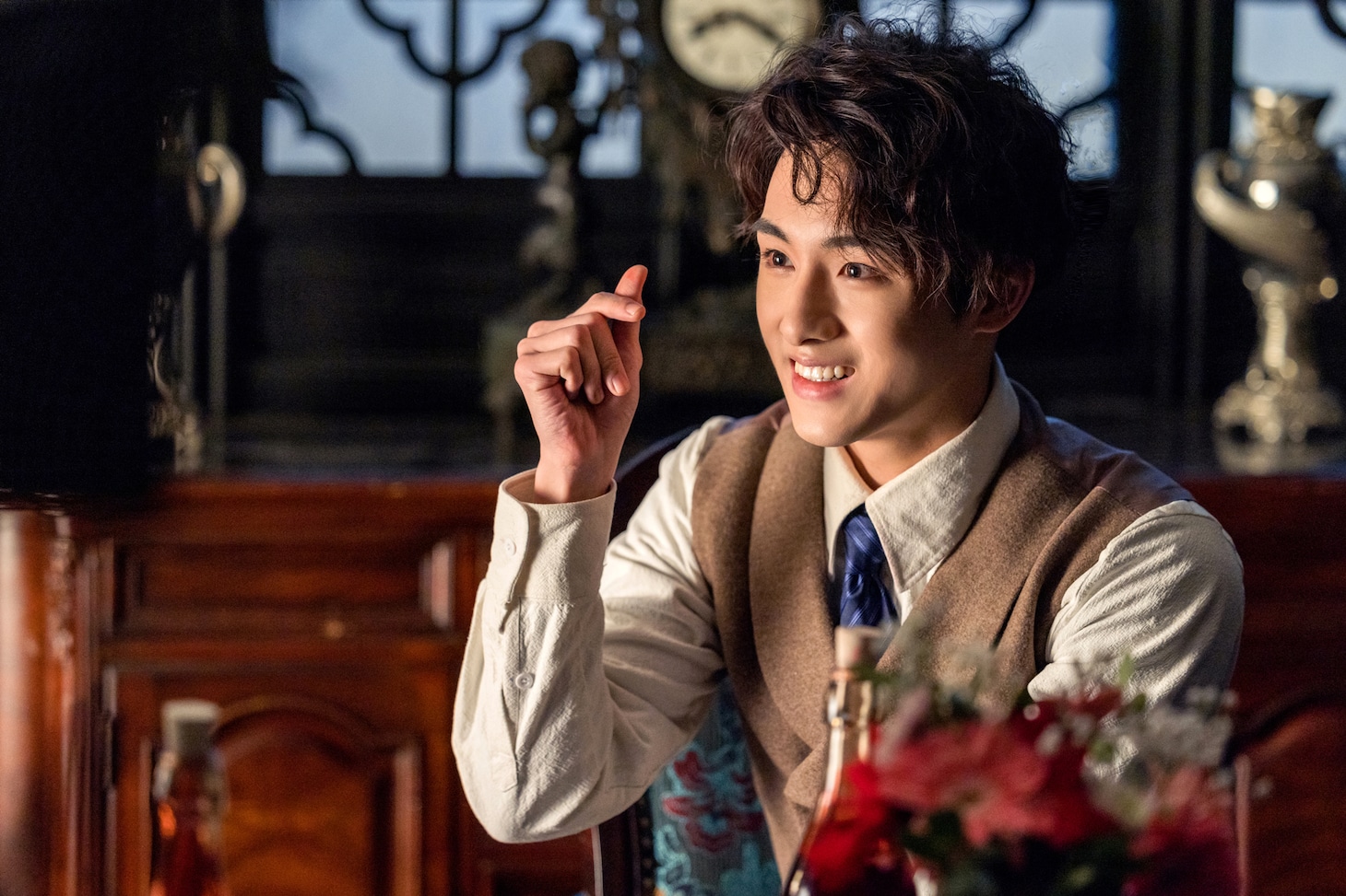 ジーホンが唯一心を許す友人スートゥー・ウェイリエン（司徒威漣）。演じたのはNCT / WayVのウィンウィン（董思成）