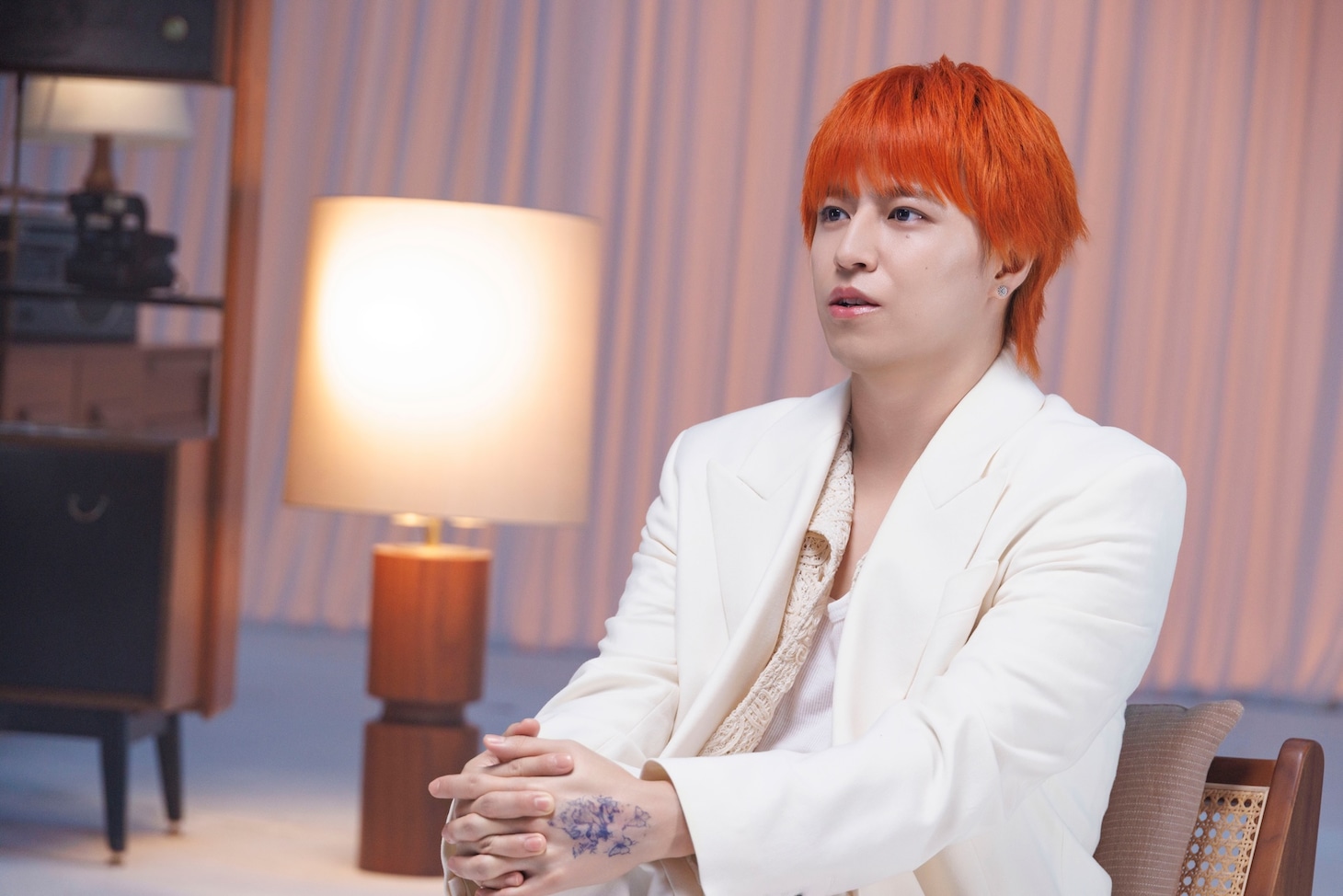 「超特急 The Movie RE:VE」新場面写真。タカシ（松尾太陽）