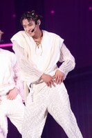 「超特急 The Movie RE:VE」場面写真。アロハ（髙松アロハ）